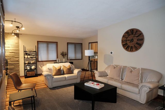 3869 N. Hartford Drive, Saginaw, MI 48603