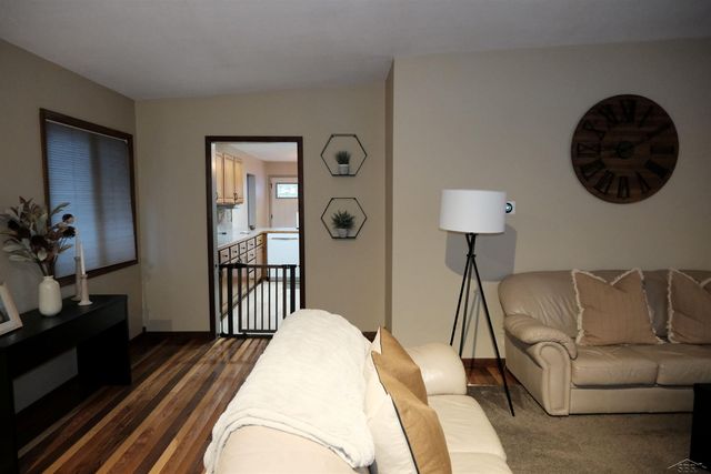 3869 N. Hartford Drive, Saginaw, MI 48603