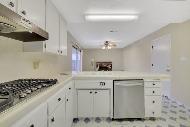 1405 Tulip Dr, Antioch, CA 94509