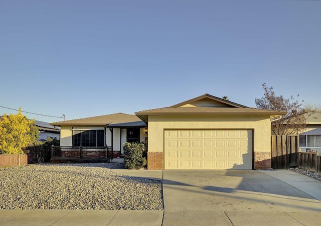 1405 Tulip Dr, Antioch, CA 94509