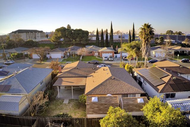 1405 Tulip Dr, Antioch, CA 94509