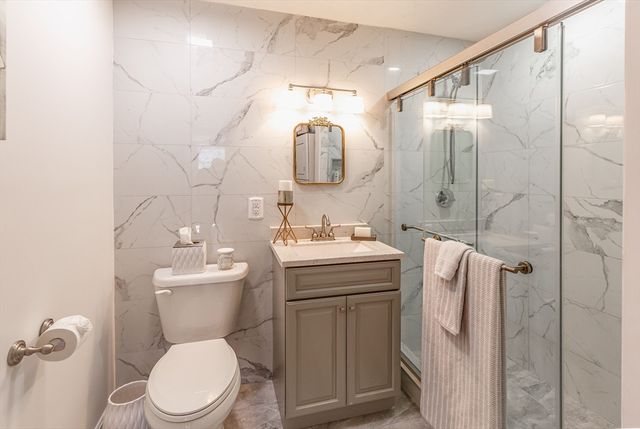 207 Samoset St A18, Plymouth, MA 02360