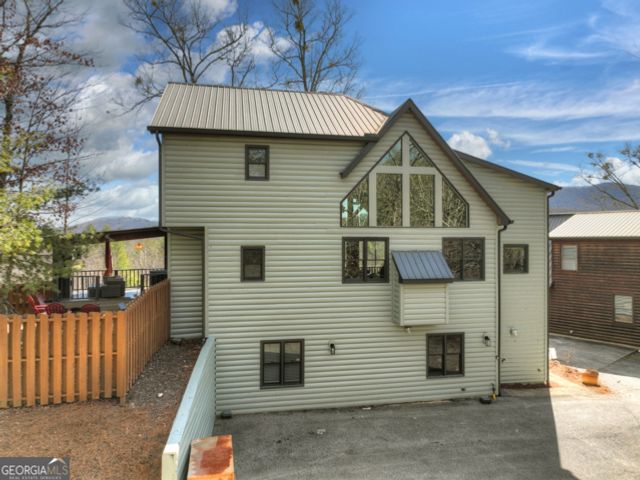 108 Skydancer Ridge, Blue Ridge, GA 30513