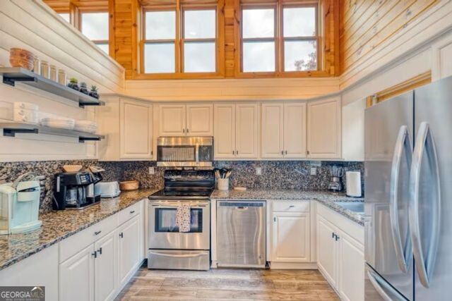 108 Skydancer Ridge, Blue Ridge, GA 30513