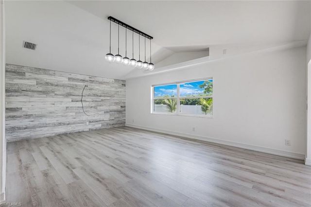 1438 SW 57th ST, Cape Coral, FL 33914