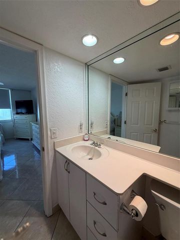 101 Briny Avenue 1609, Pompano Beach, FL 33062