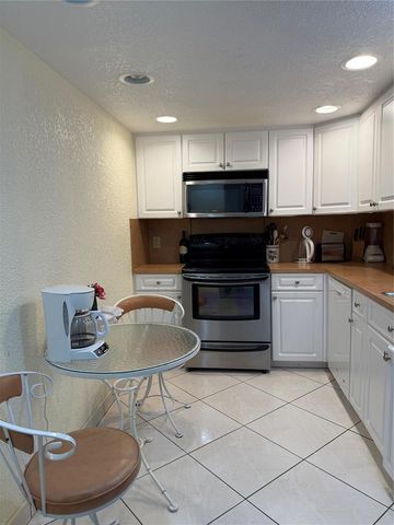 101 Briny Avenue 1609, Pompano Beach, FL 33062
