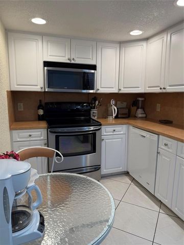 101 Briny Avenue 1609, Pompano Beach, FL 33062