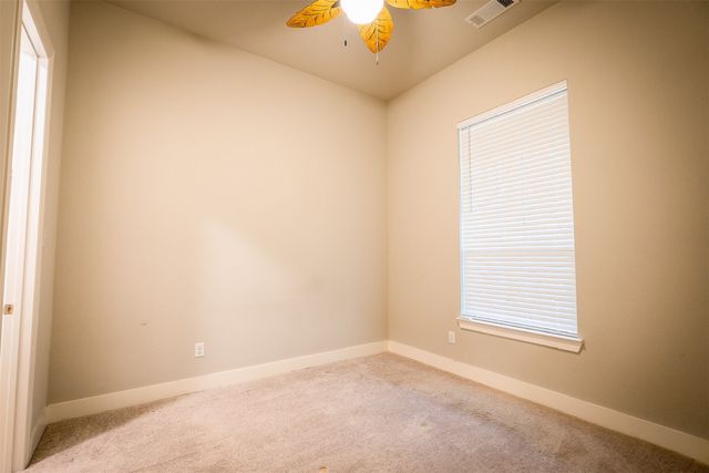 1121 Bridle Path Drive, Aubrey, TX 76227