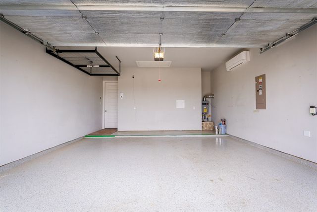 1121 Bridle Path Drive, Aubrey, TX 76227