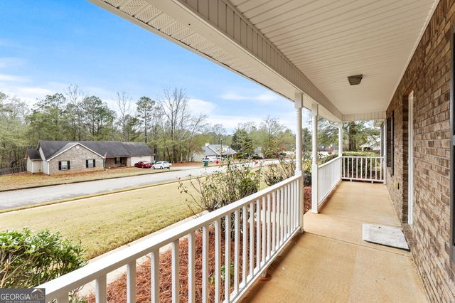 440 Corral Pass, Jackson, GA 30233