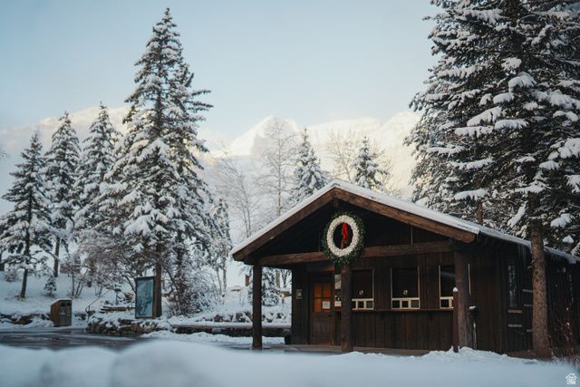 9271 N MILE 23 LN, Sundance, UT 84604