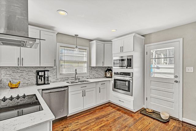 3558 Wright RD, Roanoke, VA 24015