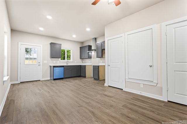 1218 Aransas, San Antonio, TX 78210