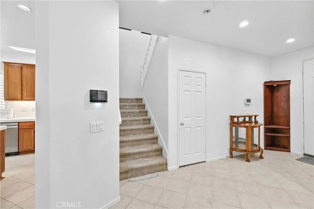 3601 Crevice Way, Perris, CA 92570