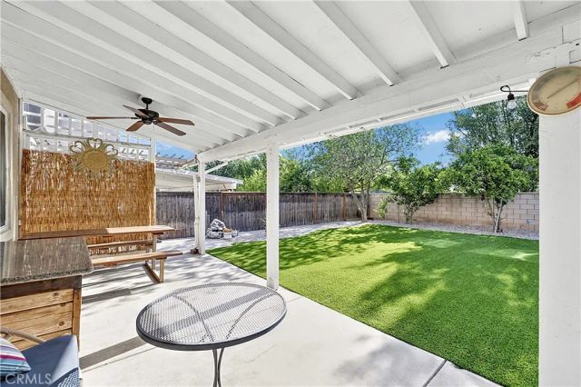 3601 Crevice Way, Perris, CA 92570