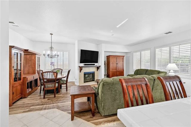 3601 Crevice Way, Perris, CA 92570