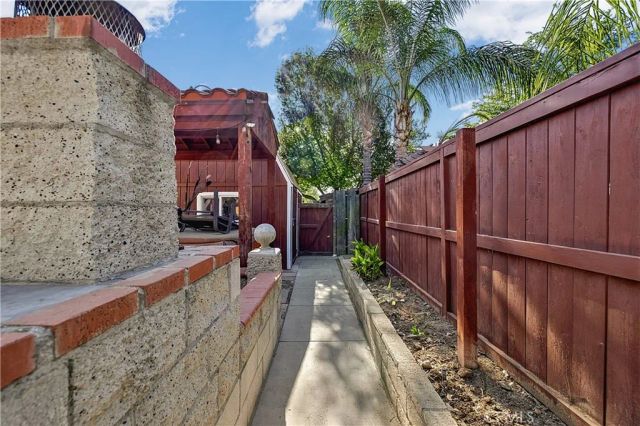 3601 Crevice Way, Perris, CA 92570