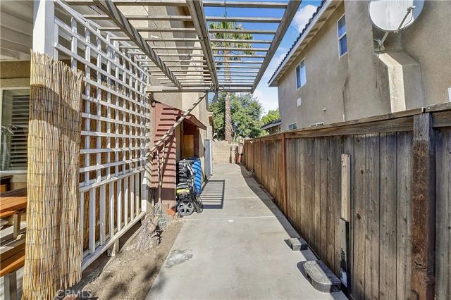 3601 Crevice Way, Perris, CA 92570
