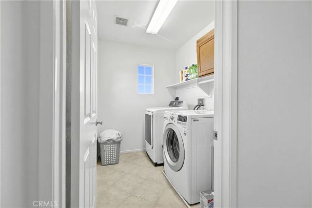 3601 Crevice Way, Perris, CA 92570