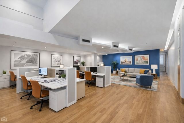 1311 E 57th Street, Chicago, IL 60637