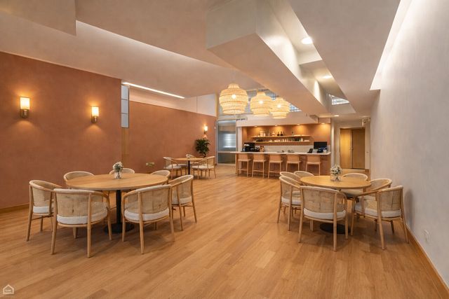 1311 E 57th Street, Chicago, IL 60637