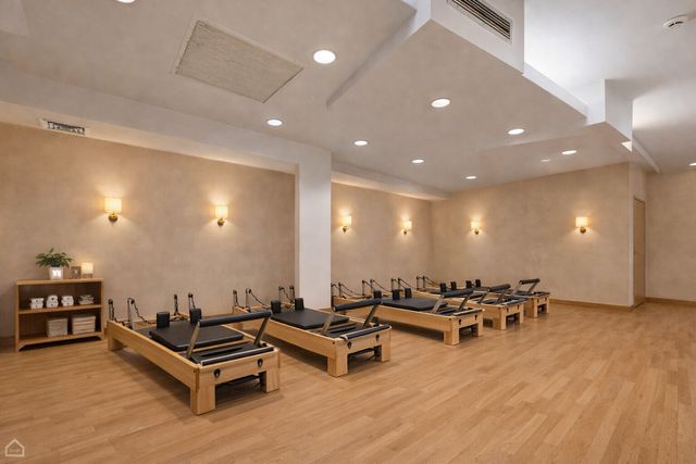 1311 E 57th Street, Chicago, IL 60637