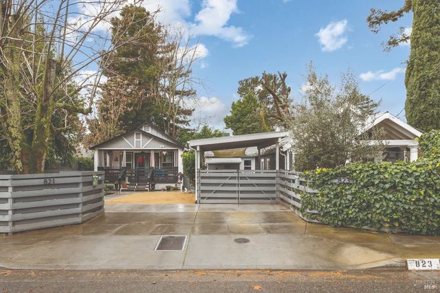 821-823 Prince Ave, Healdsburg, CA 95448