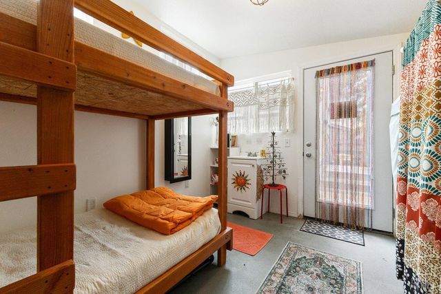 821-823 Prince Ave, Healdsburg, CA 95448