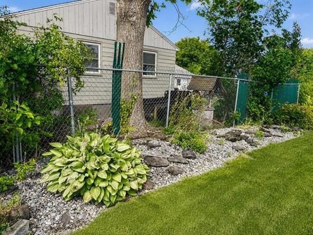 12703 E 8th Ave, Spokane, WA 99216
