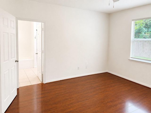 38106 N Sweetwater Circle, Magnolia, TX 77355