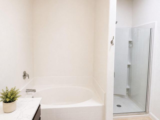 38106 N Sweetwater Circle, Magnolia, TX 77355