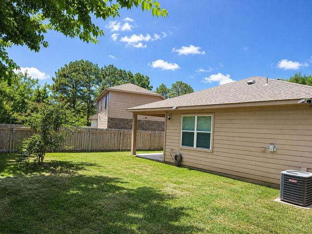 38106 N Sweetwater Circle, Magnolia, TX 77355