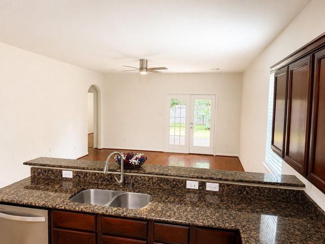 38106 N Sweetwater Circle, Magnolia, TX 77355