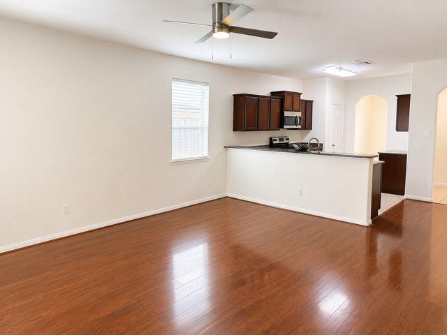 38106 N Sweetwater Circle, Magnolia, TX 77355