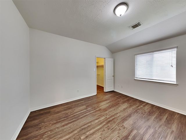 28726 Hidden Cove Drive, Magnolia, TX 77354