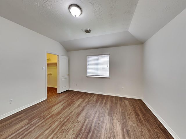 28726 Hidden Cove Drive, Magnolia, TX 77354