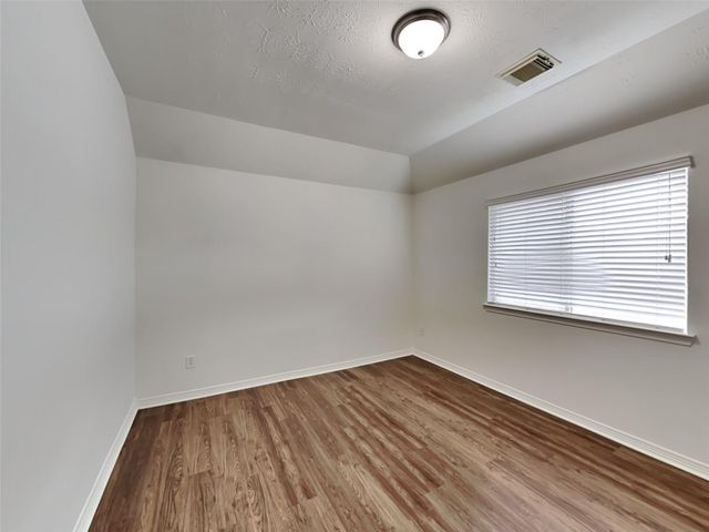 28726 Hidden Cove Drive, Magnolia, TX 77354