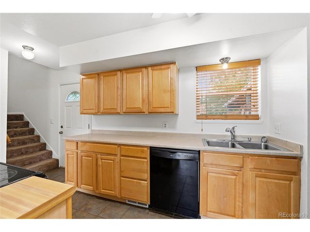 1622 Longbow Ct, Lafayette, CO 80026