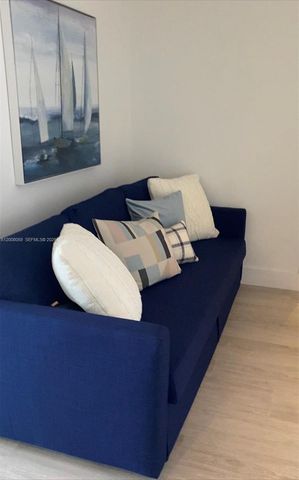 121 NE 34th St 2705, Miami, FL 33137