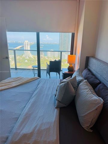 121 NE 34th St 2705, Miami, FL 33137