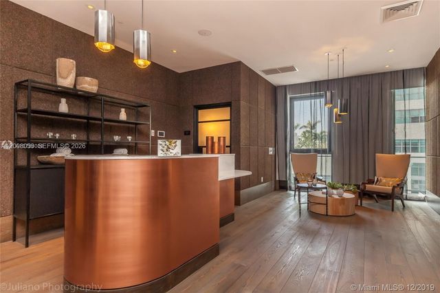 121 NE 34th St 2705, Miami, FL 33137