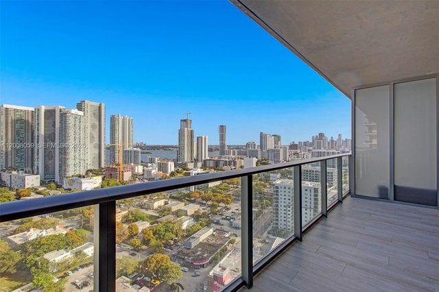 121 NE 34th St 2705, Miami, FL 33137
