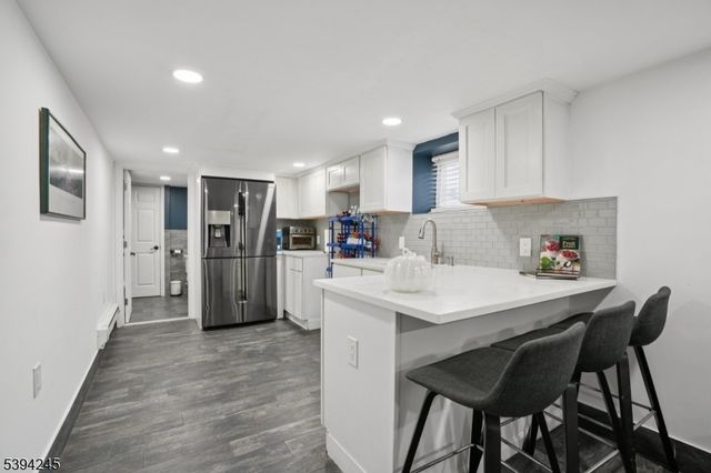 648 Myrtle St, Elizabeth City, NJ 07202