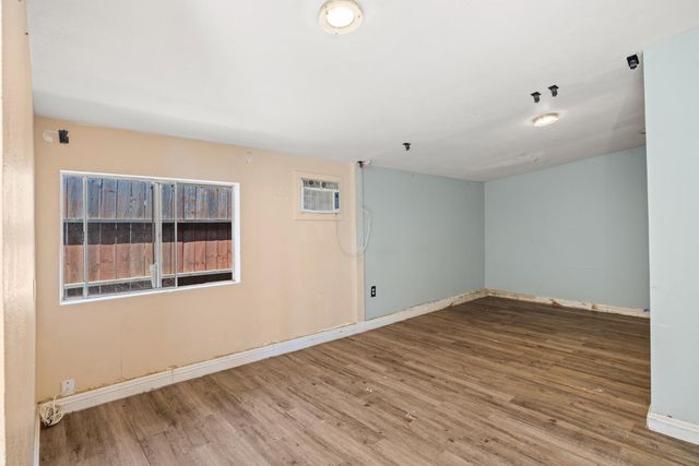 780 Beardsley Dr, West Sacramento, CA 95605