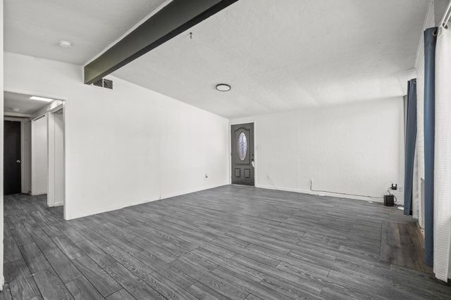 780 Beardsley Dr, West Sacramento, CA 95605