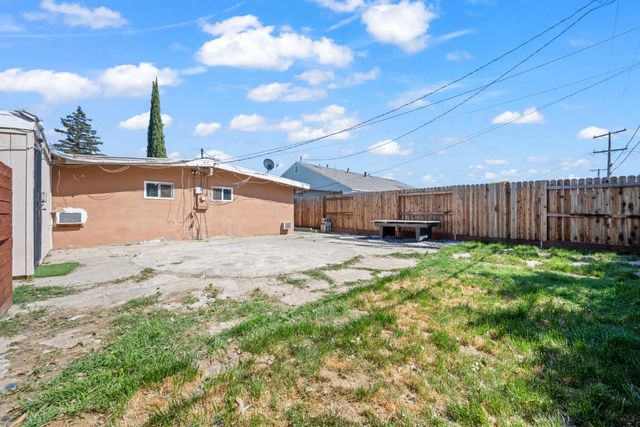 780 Beardsley Dr, West Sacramento, CA 95605