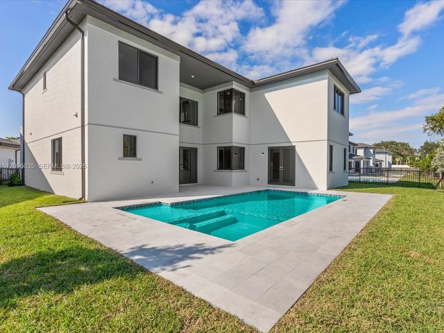 19701 NE 16 PL, Miami, FL 33179