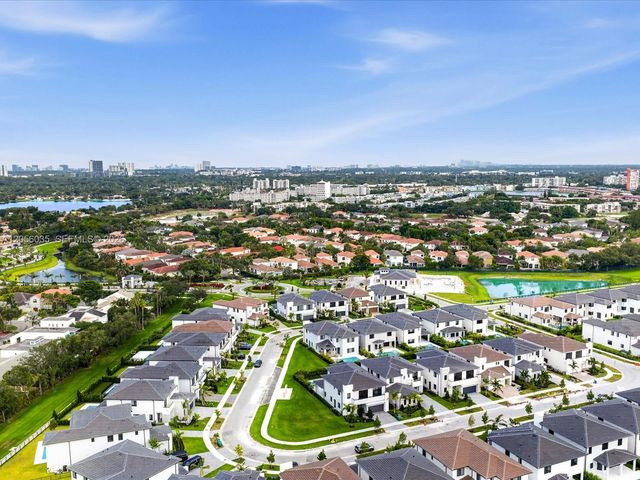 19701 NE 16 PL, Miami, FL 33179