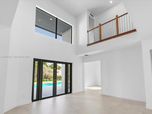 19701 NE 16 PL, Miami, FL 33179